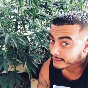 Meet your Posher, Angel